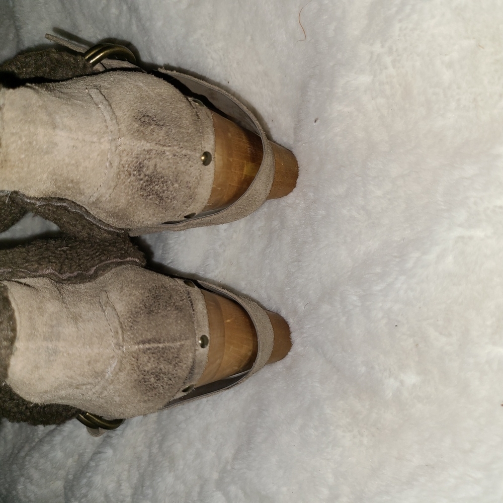 Nine West Size 10 Tan Suede Leather Ankle Booties - Picture 5 of 6